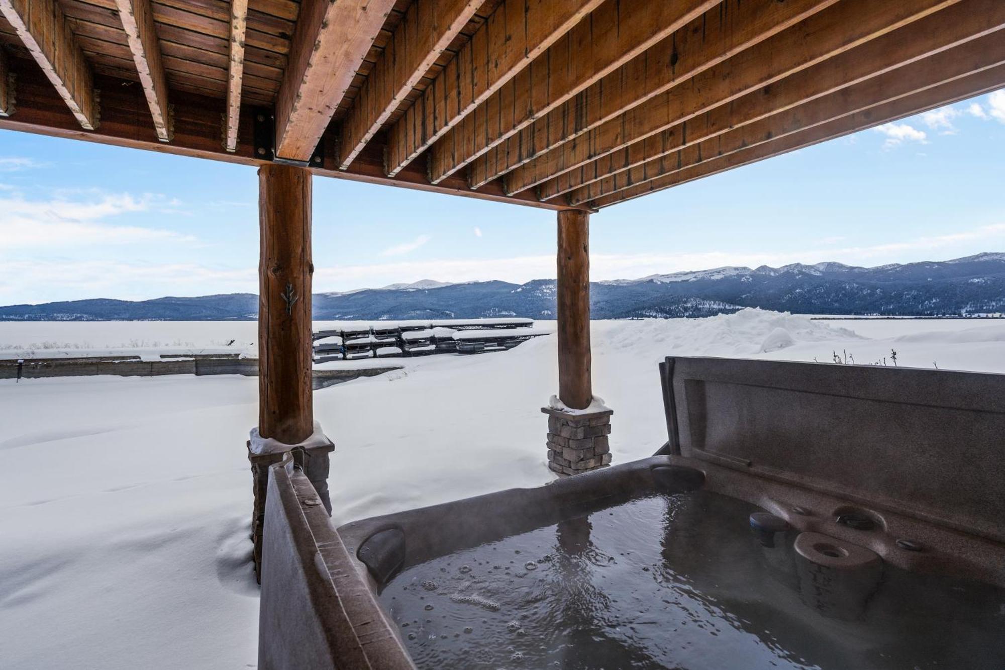 King'S Cabin West Yellowstone Exterior photo