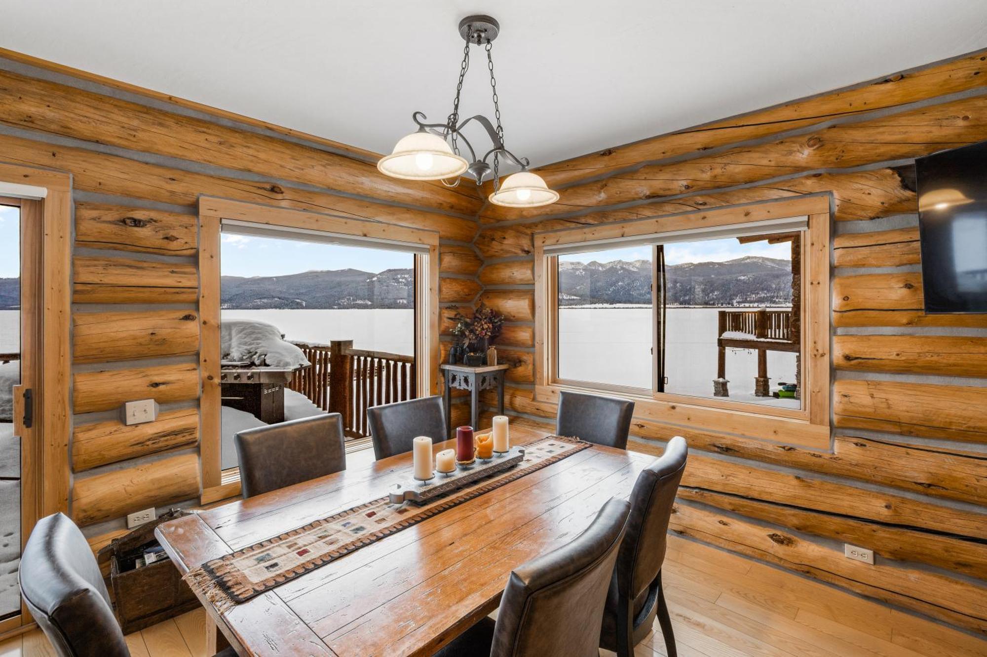 King'S Cabin West Yellowstone Exterior photo