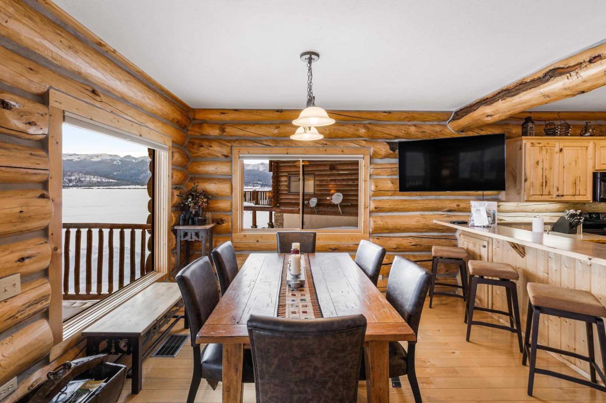 King'S Cabin West Yellowstone Exterior photo